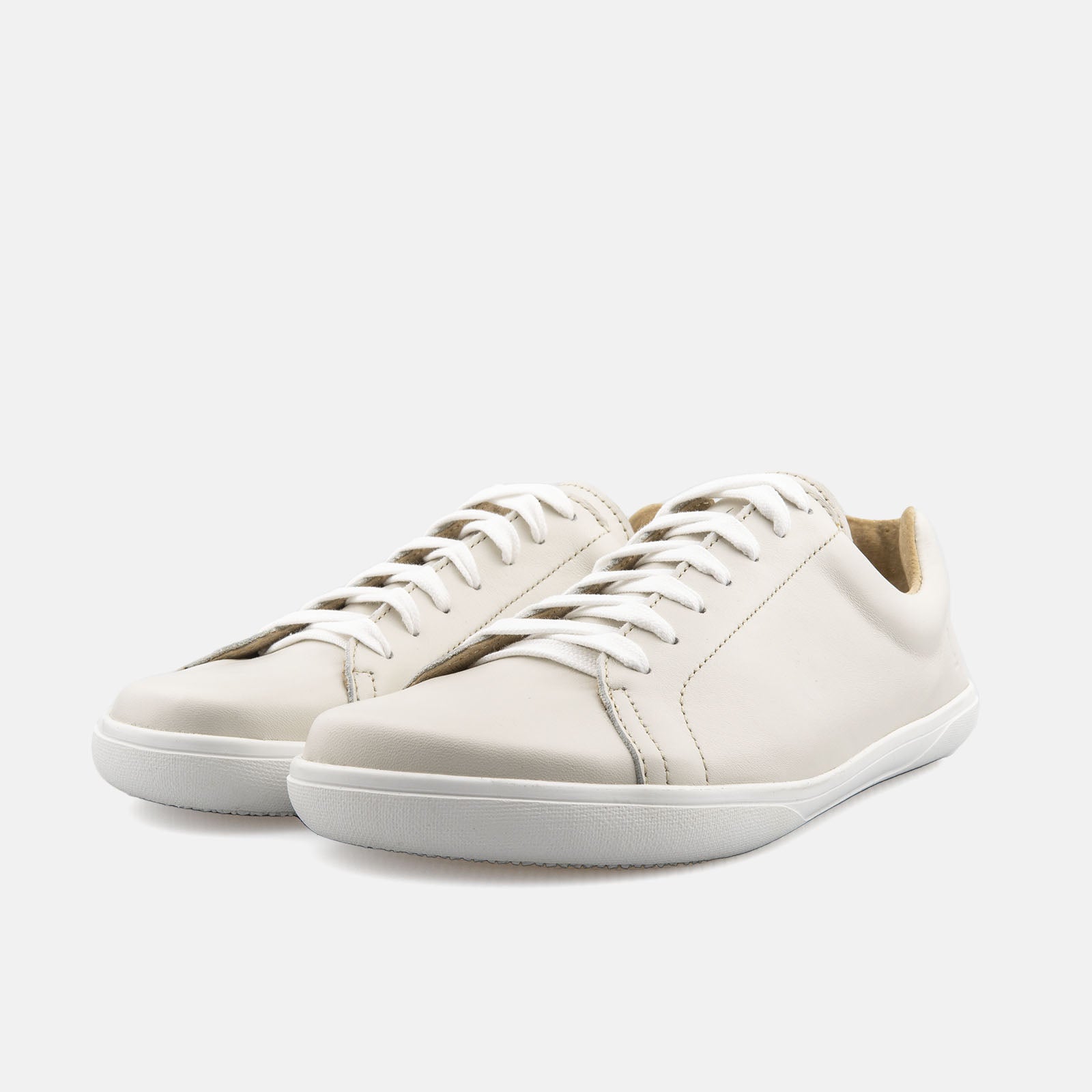 Barefoot Tommy Beige