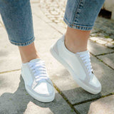 Viky White/Suede