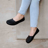Barefoot Eri Black