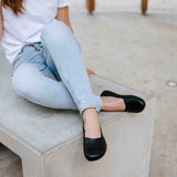 Barefoot Eri Black