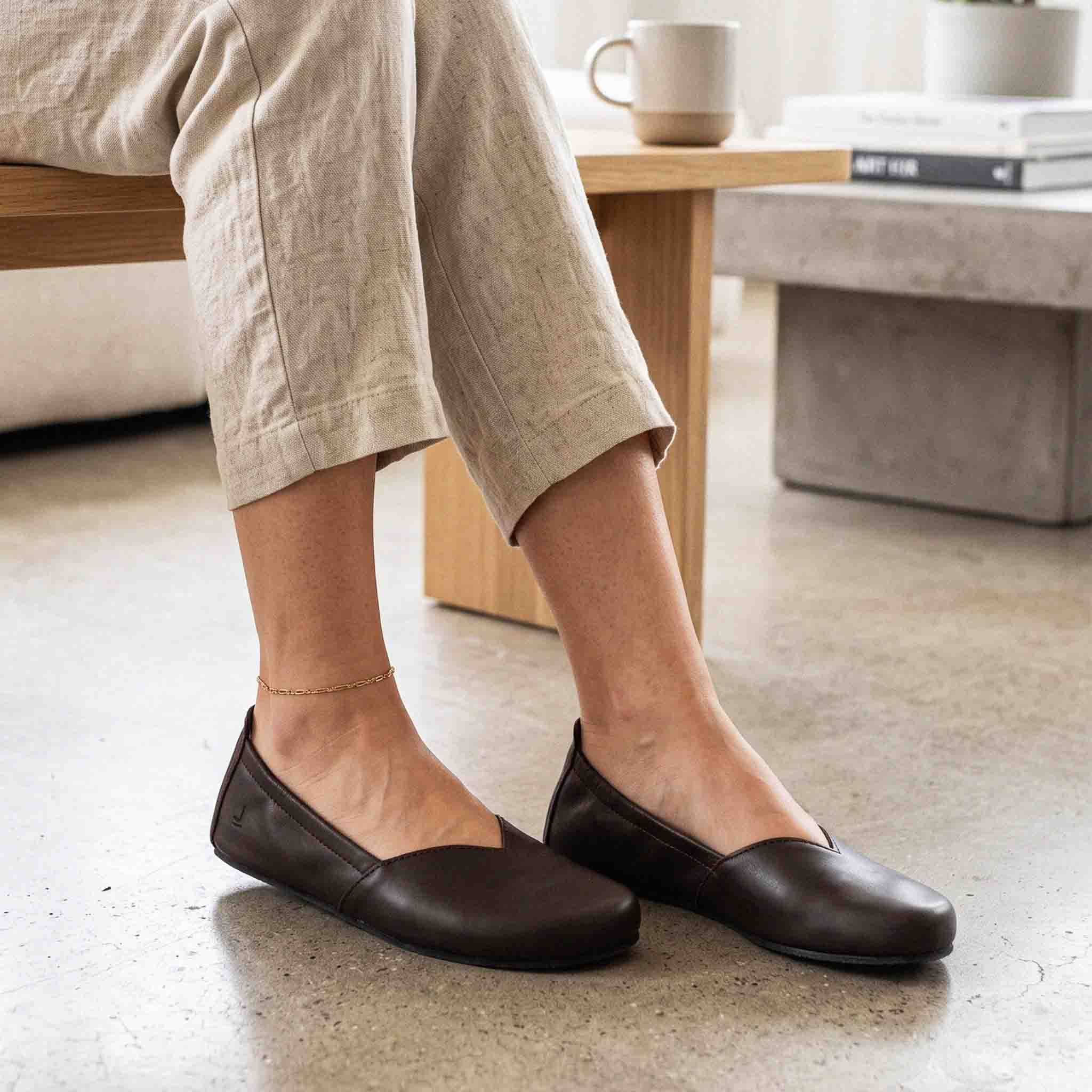 Barefoot Vera Dark Brown