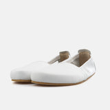 Barefoot Vera White